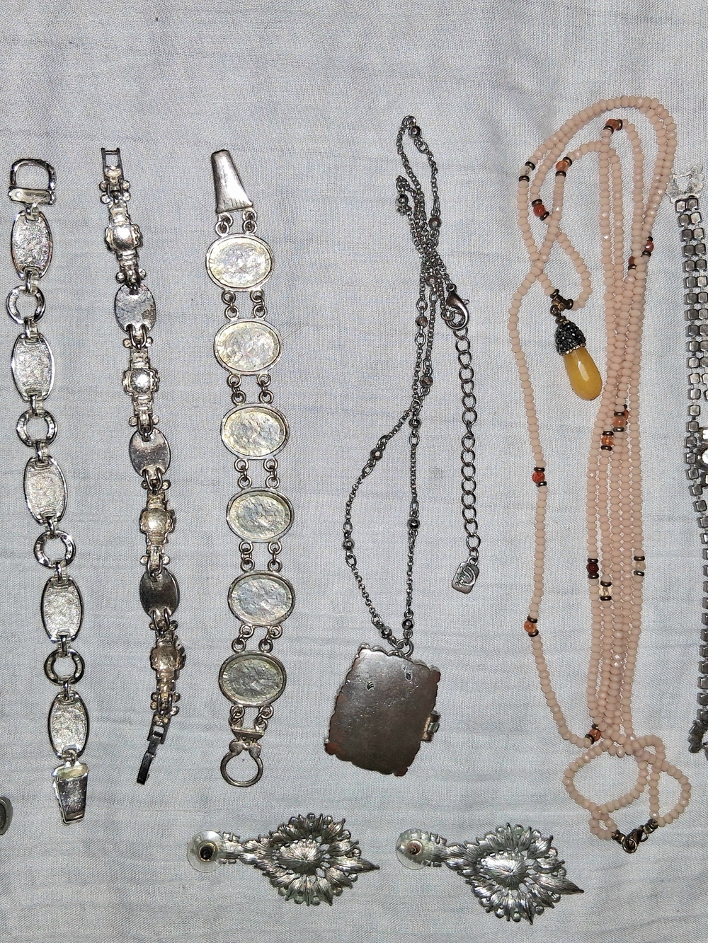 Silver Cameo Pendant with Peach Beaded Layering Necklace - Picture 6 of 7